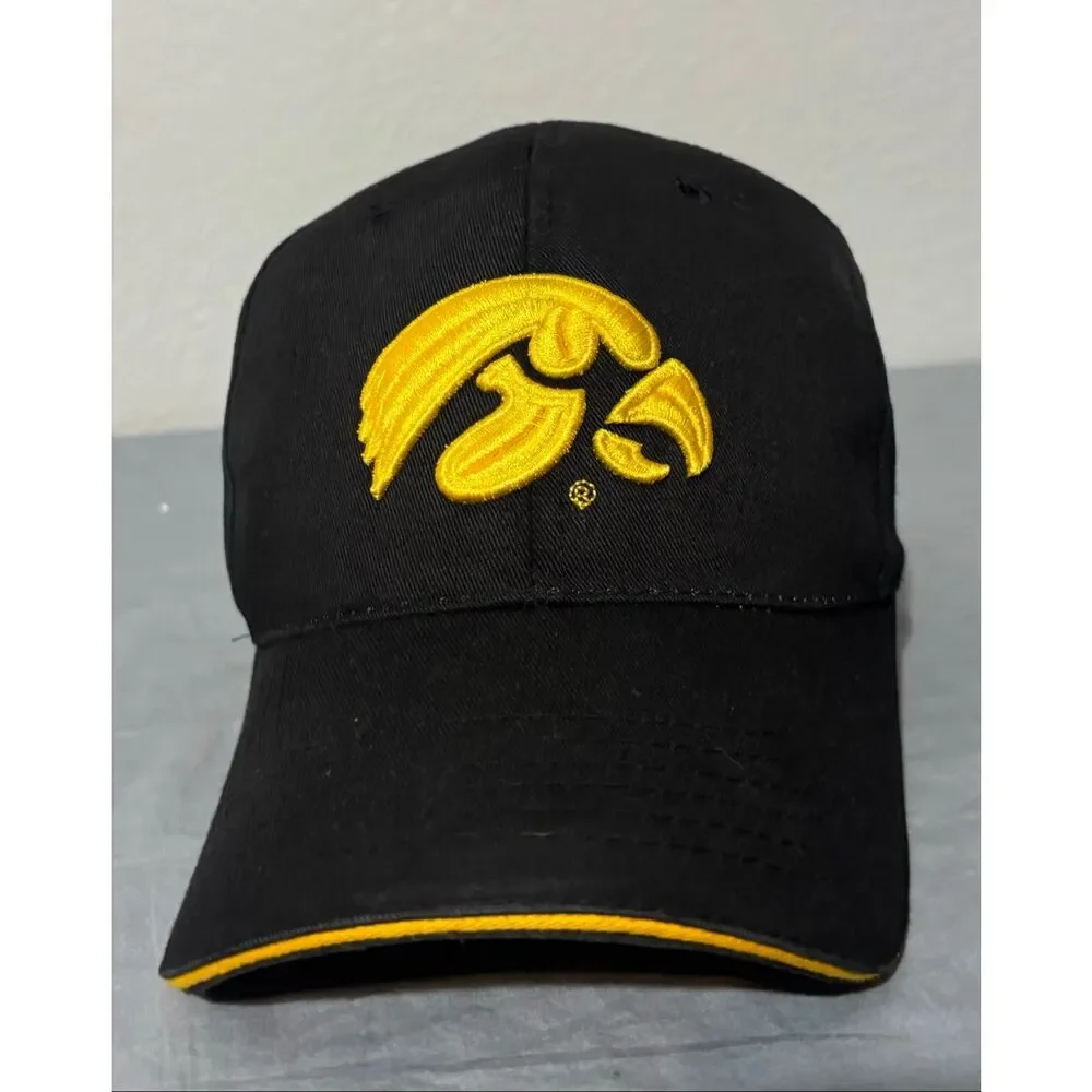 Iowa Hawkeyes Unisex Black Cap One Size Team Strapback